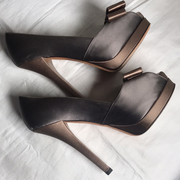 Fendi Heels  sz 40/9 - Picture 7 of 11